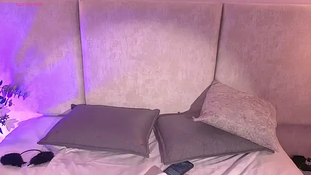 Nioki  online show from 04-28-26, 03:11