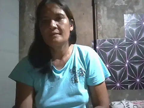 Snapshot of Wildhot_Mommy chatting on 03-04-26, 01:50 Wildhot Mommy online show from 03-04-26, 01:50