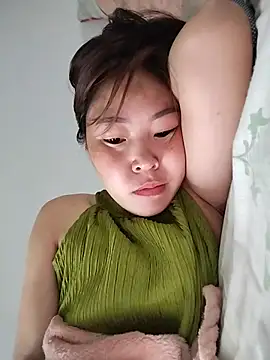 Yiyoongg online show from 07-12-26, 10:23