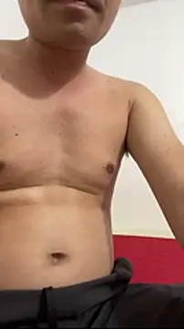 huyenzz online show from 04-04-26, 05:10