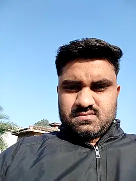 Snapshot of loyalboy_0052 chatting on 02-11-26, 02:49 loyalboy 0052 online show from 02-11-26, 02:49