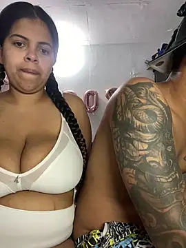 Snapshot of Liah_Luccas chatting on 05-16-26, 05:15 Liah Luccas online show from 05-16-26, 05:15