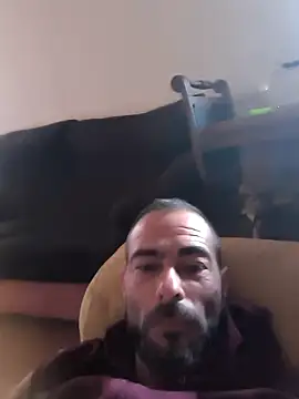 Erchipi online show from 04-28-26, 05:34