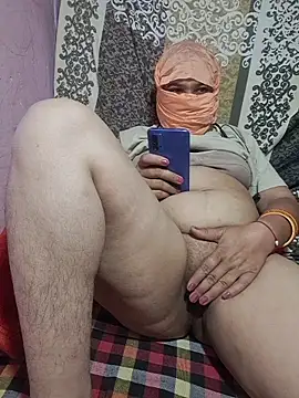 Snapshot of Seductive_pooja chatting on 03-20-26, 06:02 Seductive pooja online show from 03-20-26, 06:02