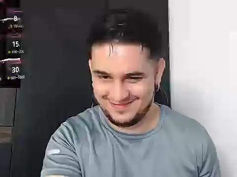 Snapshot of colin_lewis1 chatting on 02-11-26, 11:21 colin lewis1 online show from 02-11-26, 11:21