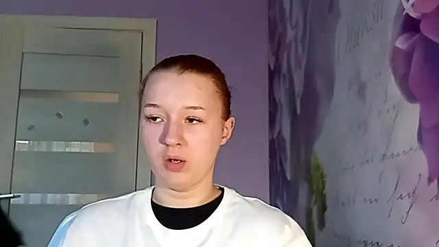 ChantayCambronne online show from 04-26-26, 12:14