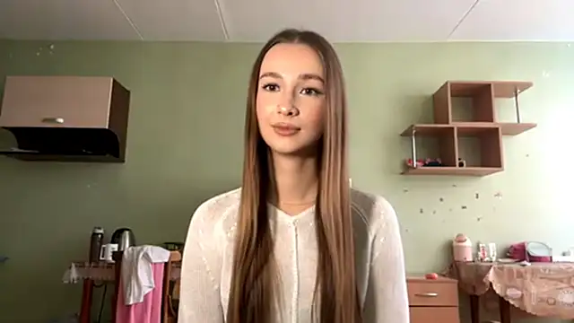 LacieHelaire online show from 02-15-26, 10:36