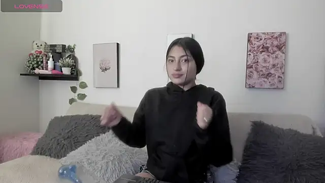 Alexaalove 1 online show from 02-21-26, 01:01