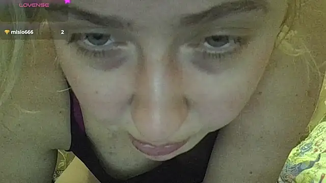 CurvyWild Lady30 online show from 02-18-26, 07:43