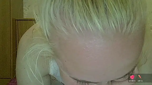 Snapshot of CurvyWild_Lady30 chatting on 05-11-26, 07:55 CurvyWild Lady30 online show from 05-11-26, 07:55