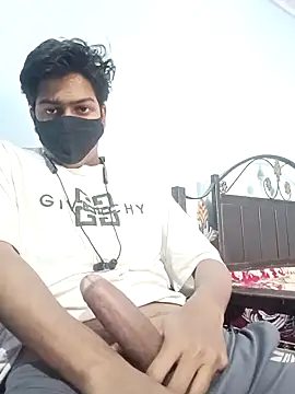 hotyboy 89 online show from 03-01-26, 07:43