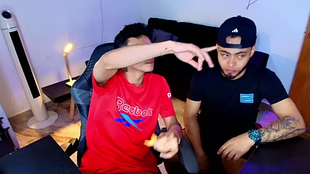 Xanderstone00 online show from 03-12-26, 02:34