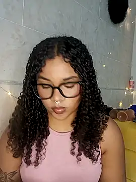 BrianaSweetxxx online show from 04-15-26, 04:08