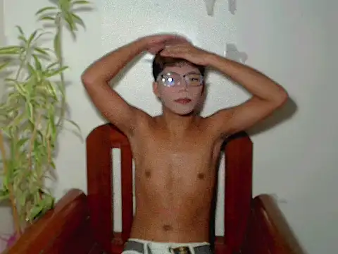 shopiaxox1 online show from 03-03-26, 07:03