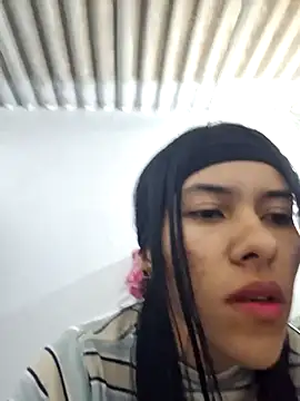 Alannys19 online show from 02-19-26, 03:57