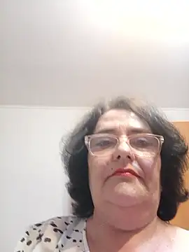 Snapshot of xMaryxAnne chatting on 05-09-26, 06:02 xMaryxAnne online show from 05-09-26, 06:02