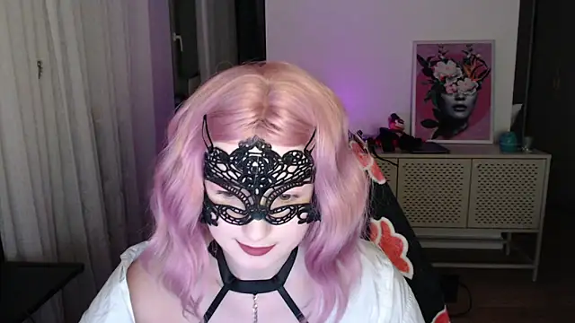 LunaXcherry online show from 02-24-26, 07:12