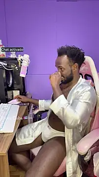 Ebanhot online show from 02-18-26, 02:40