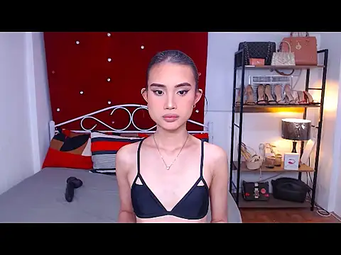 Snapshot of JuicyCockThea chatting on 02-14-26, 09:17 JuicyCockThea online show from 02-14-26, 09:17