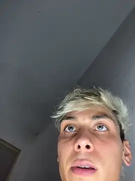 Babyfacenik online show from 03-04-26, 05:19