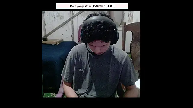 Snapshot of Rodri1k chatting on 02-21-26, 03:40 Rodri1k online show from 02-21-26, 03:40