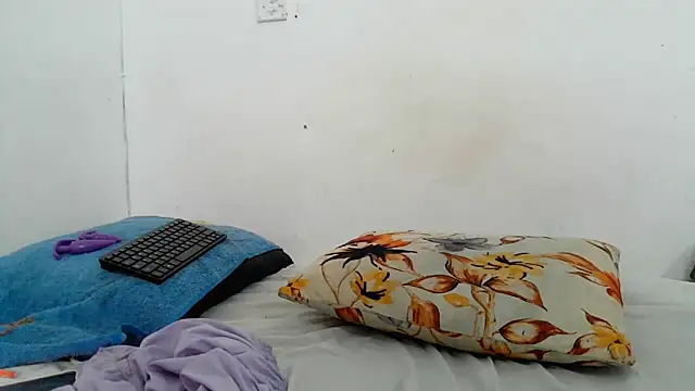 elfaty online show from 04-14-26, 05:57