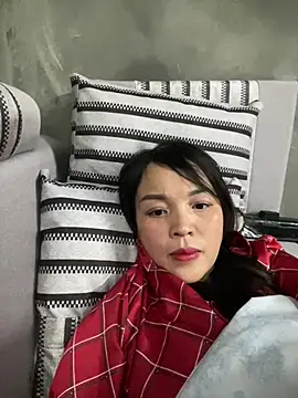 Strawberry-wet online show from 02-13-26, 02:35