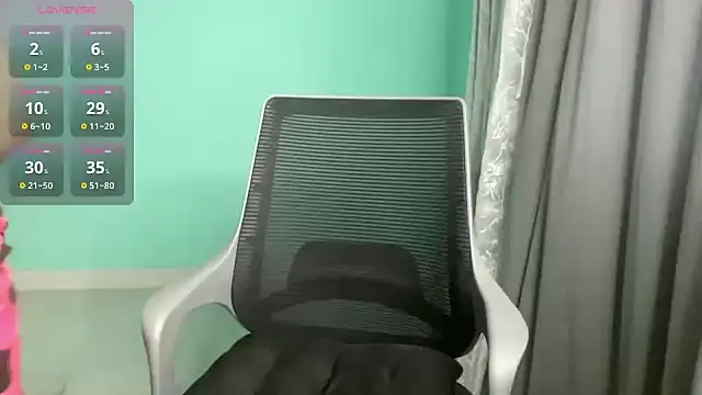 Romantic-Rascal online show from 03-12-26, 07:25