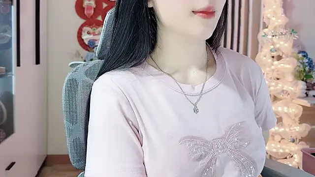 Snapshot of Agnelyn___ chatting on 05-03-26, 03:18 Agnelyn online show from 05-03-26, 03:18
