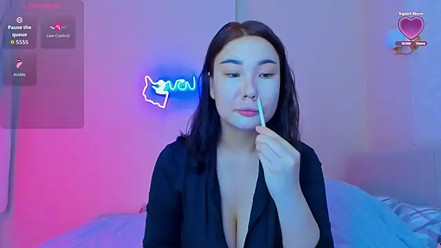 sexaxion lee online show from 04-13-26, 03:23