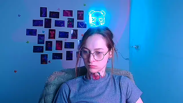 Esmi Winter online show from 03-11-26, 06:08