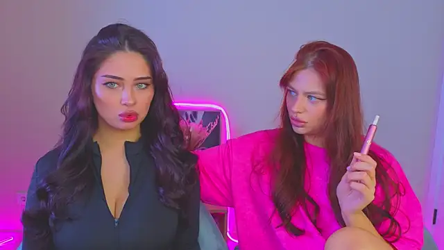 Sofia Plump online show from 06-08-26, 11:10