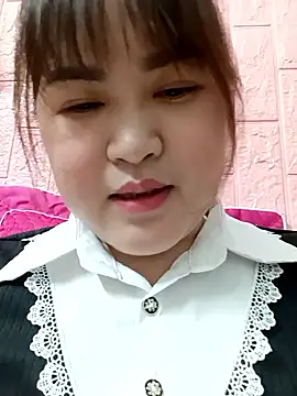 Kee-kimlee online show from 02-13-26, 03:13