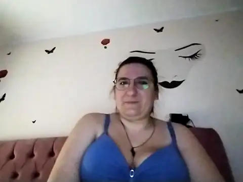 Snapshot of dana92vat chatting on 03-08-26, 03:49 dana92vat online show from 03-08-26, 03:49