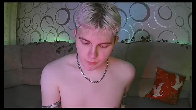 Snapshot of heatctrl chatting on 03-10-26, 10:26 heatctrl online show from 03-10-26, 10:26