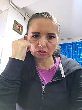 Snapshot of Alexamontiel_ chatting on 02-24-26, 06:50 Alexamontiel online show from 02-24-26, 06:50