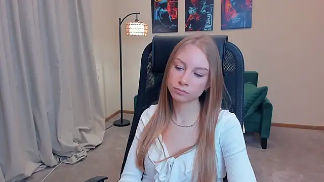 CarmenLipkin online show from 02-10-26, 01:59