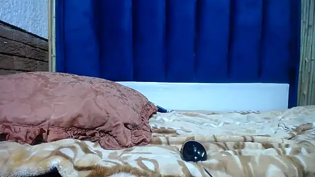 Tallgoddess online show from 02-27-26, 11:38