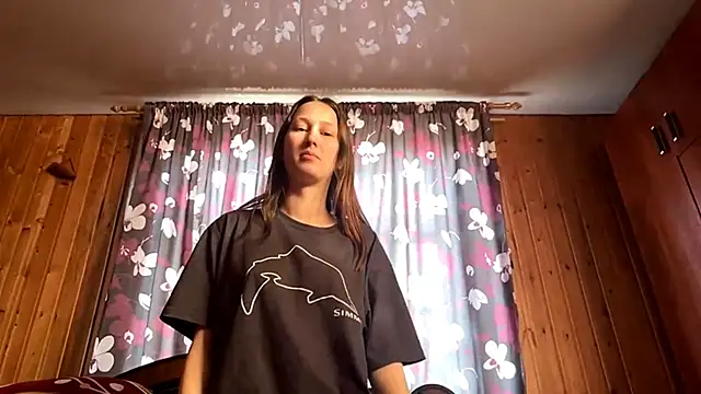 Snapshot of VickieKush chatting on 02-11-26, 06:07 VickieKush online show from 02-11-26, 06:07