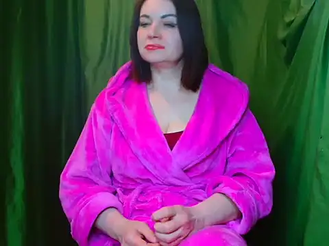 Milana9732 online show from 04-25-26, 07:00