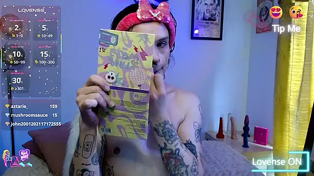 DanniHotBoy02 online show from 05-17-26, 05:31