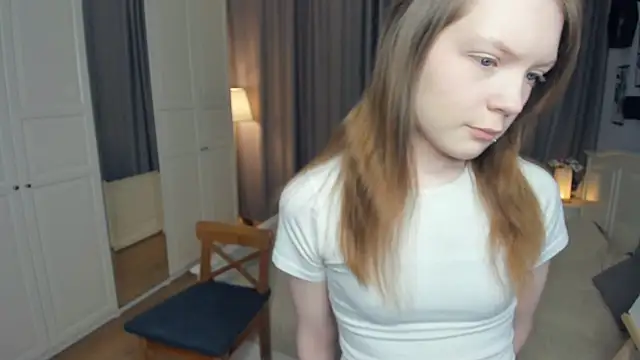 LavenderMitten online show from 03-21-26, 08:19