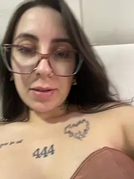 Lunaafeetx online show from 03-17-26, 07:06