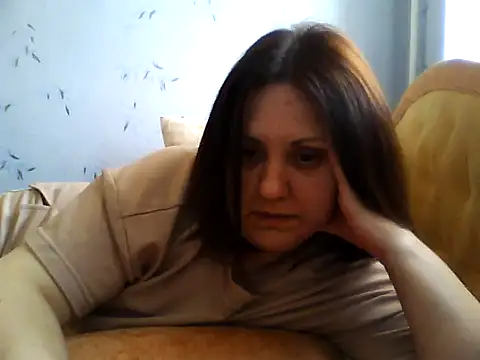 LockyCharm111 online show from 04-28-26, 04:12