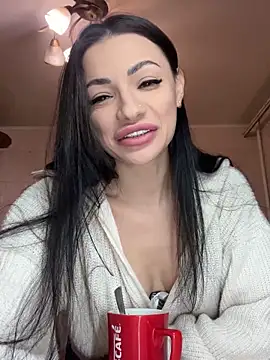 Snapshot of Layana_Ro chatting on 03-11-26, 07:20 Layana Ro online show from 03-11-26, 07:20