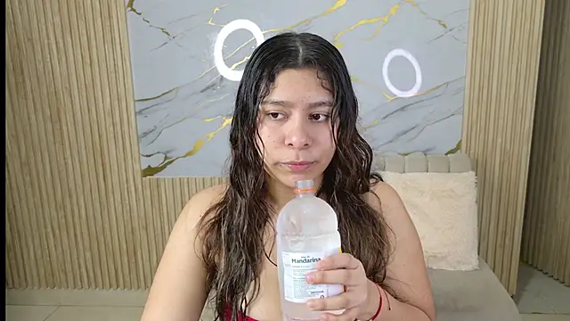 Sophie19   online show from 04-16-26, 11:33