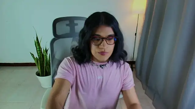 succubus Vitta online show from 03-13-26, 10:27