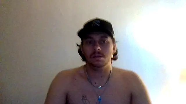 Snapshot of Tallhungandcloudy chatting on 02-27-26, 08:53 Tallhungandcloudy online show from 02-27-26, 08:53
