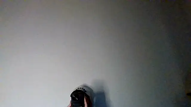 Snapshot of Tallhungandcloudy chatting on 03-08-26, 02:04 Tallhungandcloudy online show from 03-08-26, 02:04