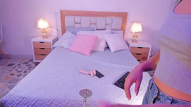 Bunny Blush1 online show from 03-09-26, 07:18